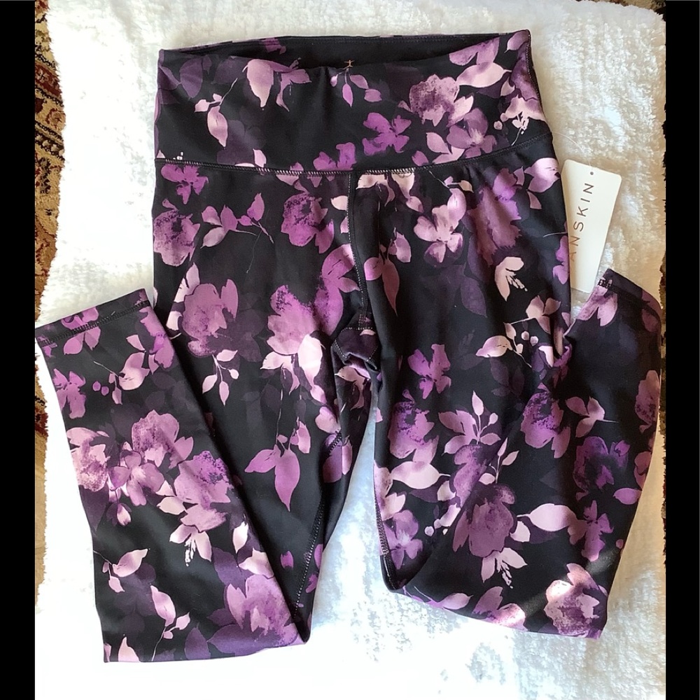 NWT Danskin Ghost Floral Legging Medium